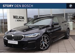 BMW 5-serie Touring - 530e High Executive M Sport Automaat / Panoramadak / Trekhaak / Stoelventilatie / Laserlig