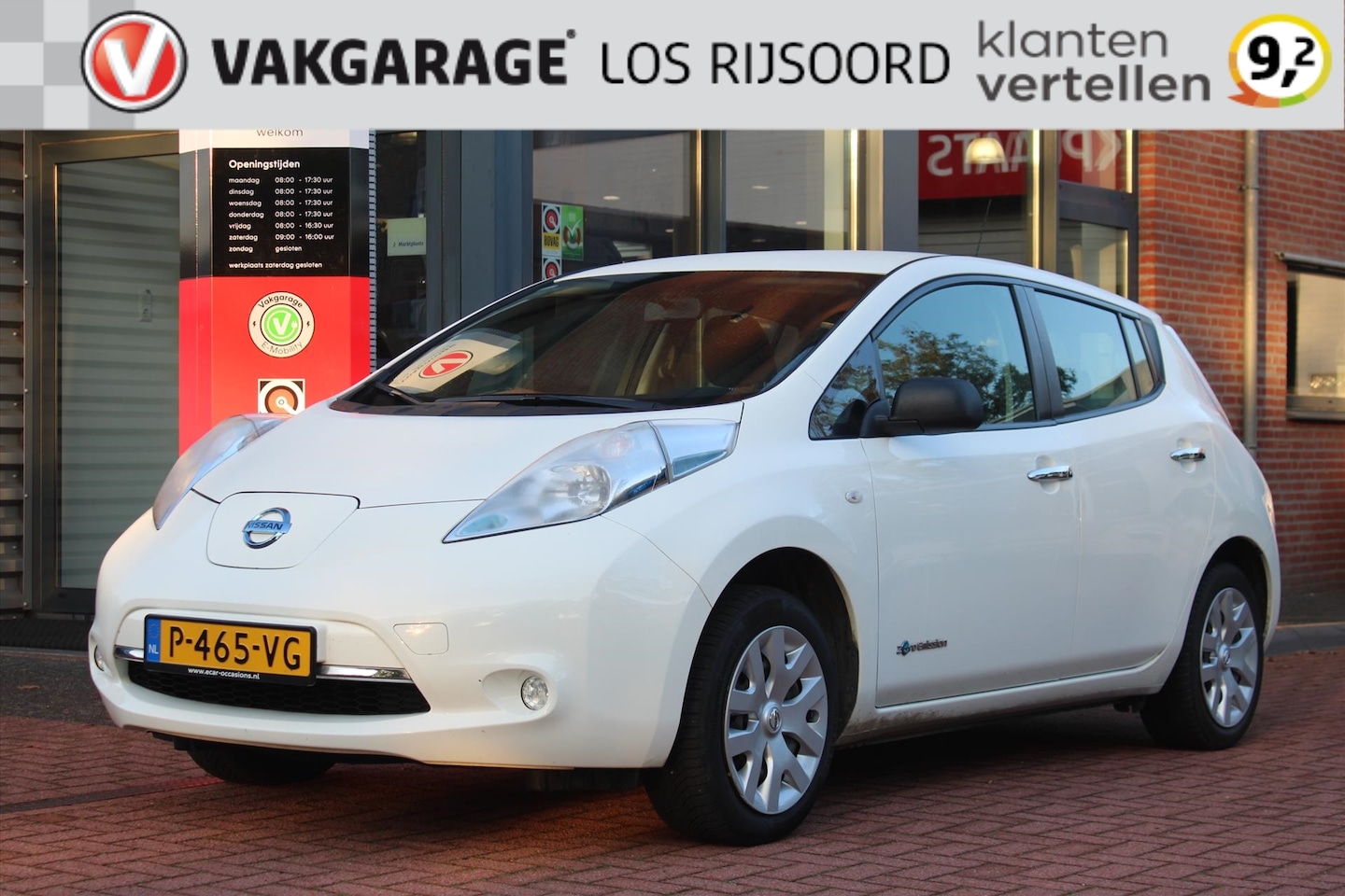 Nissan LEAF - Electric 24kW *Acenta* | PDC A | A/C | Bluetooth | - AutoWereld.nl