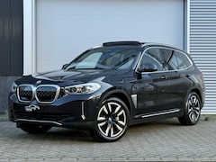 BMW iX3 - Executive 80 kWh | Panoramadak | Memory stoelen | Dodehoek detectie