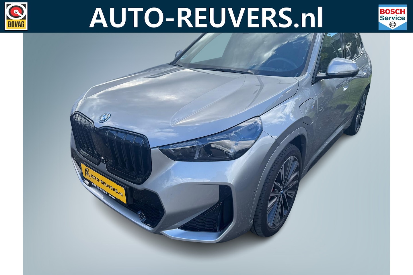 BMW X1 - xDrive30e M-Sport / Opendak / HUD / HarmanKardon / ACC - AutoWereld.nl
