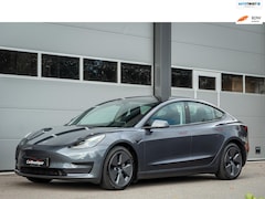 Tesla Model 3 - Standard RWD Plus 60 kWh Autopilot