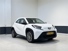 Toyota Aygo X - 1.0 VVT-i MT Play |Apple Carplay/ Android auto| Navigatie | Camera | Airco |