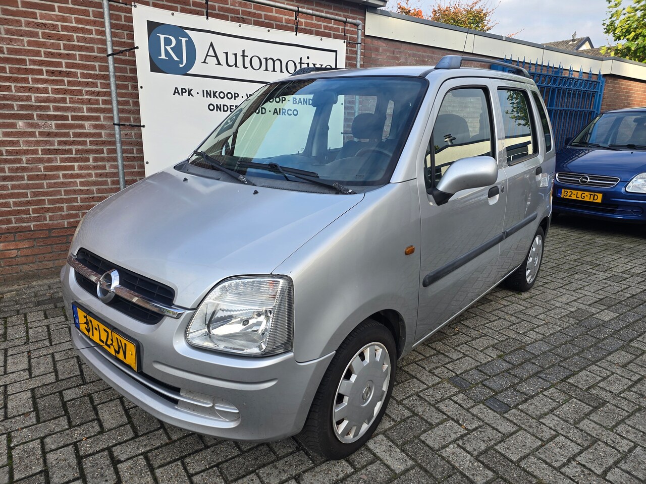 Opel Agila - 1.2-16V Color Ed. NIEUWE APK/NAP - AutoWereld.nl