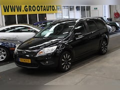 Ford Focus Wagon - 1.6-16V Futura Airco, Trekhaak, Stuurbekrachtiging