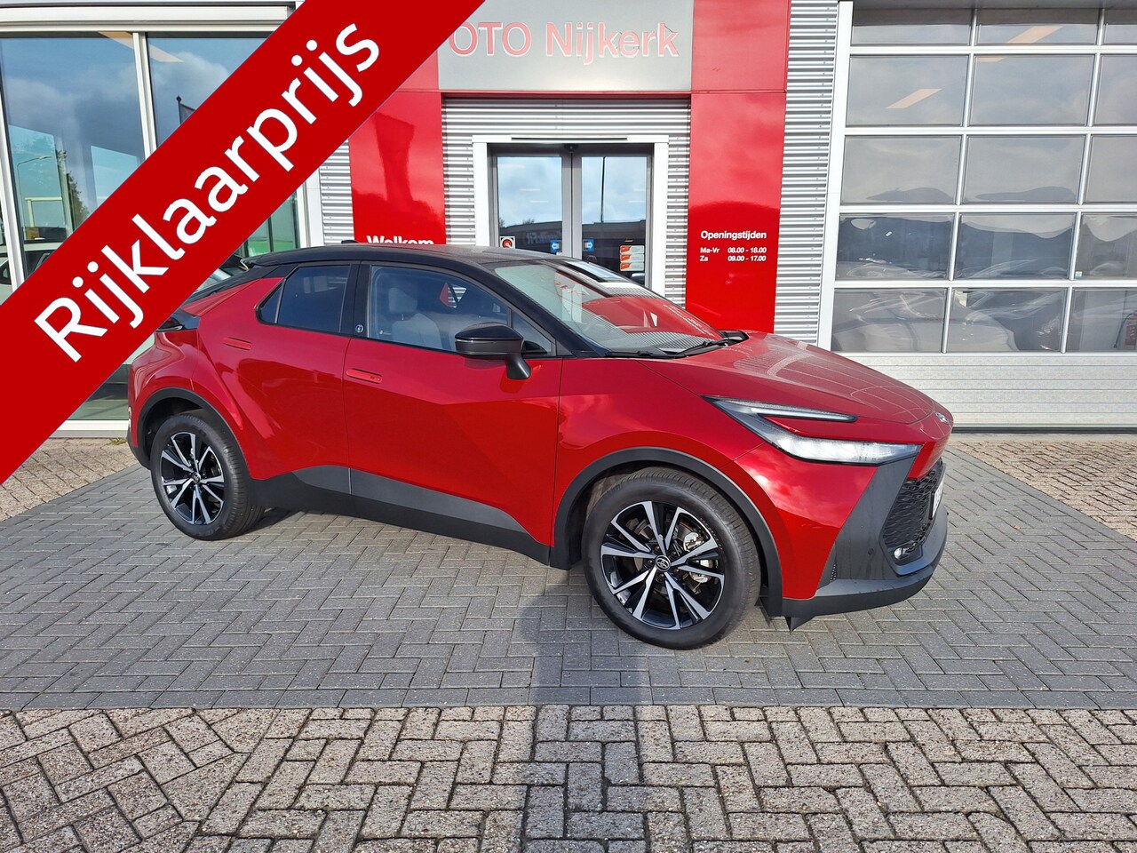 Toyota C-HR - 1.8 Hybrid 140 Dynamic Bi-Tone met winterpack - AutoWereld.nl