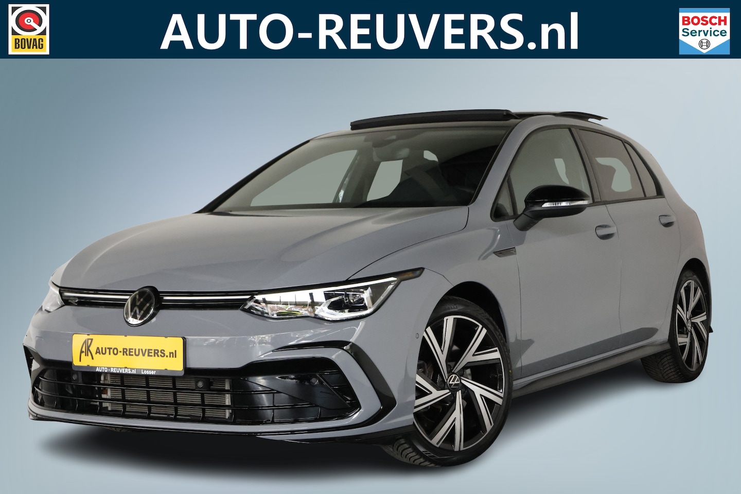 Volkswagen Golf - 2.0 TSI 190 pK R-Line / Opendak / IQ-LED / Travelassist / CarPlay - AutoWereld.nl