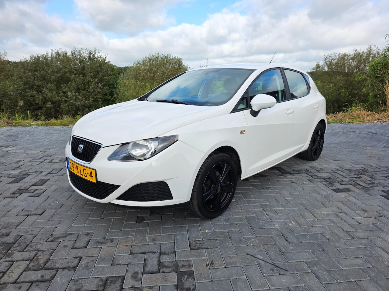 SEAT Ibiza - 1.2 Club 5-deurs 2010! Nieuwe APK - AutoWereld.nl