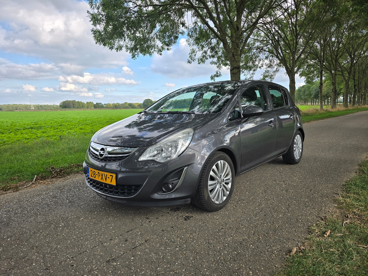 Opel Corsa - 1.4-16V Edition - AutoWereld.nl
