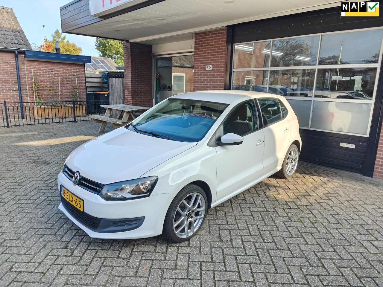 Volkswagen Polo - 1.2 TSI Edition, Airco, Cruise, Dealer ond, Lage kms, NAP - AutoWereld.nl