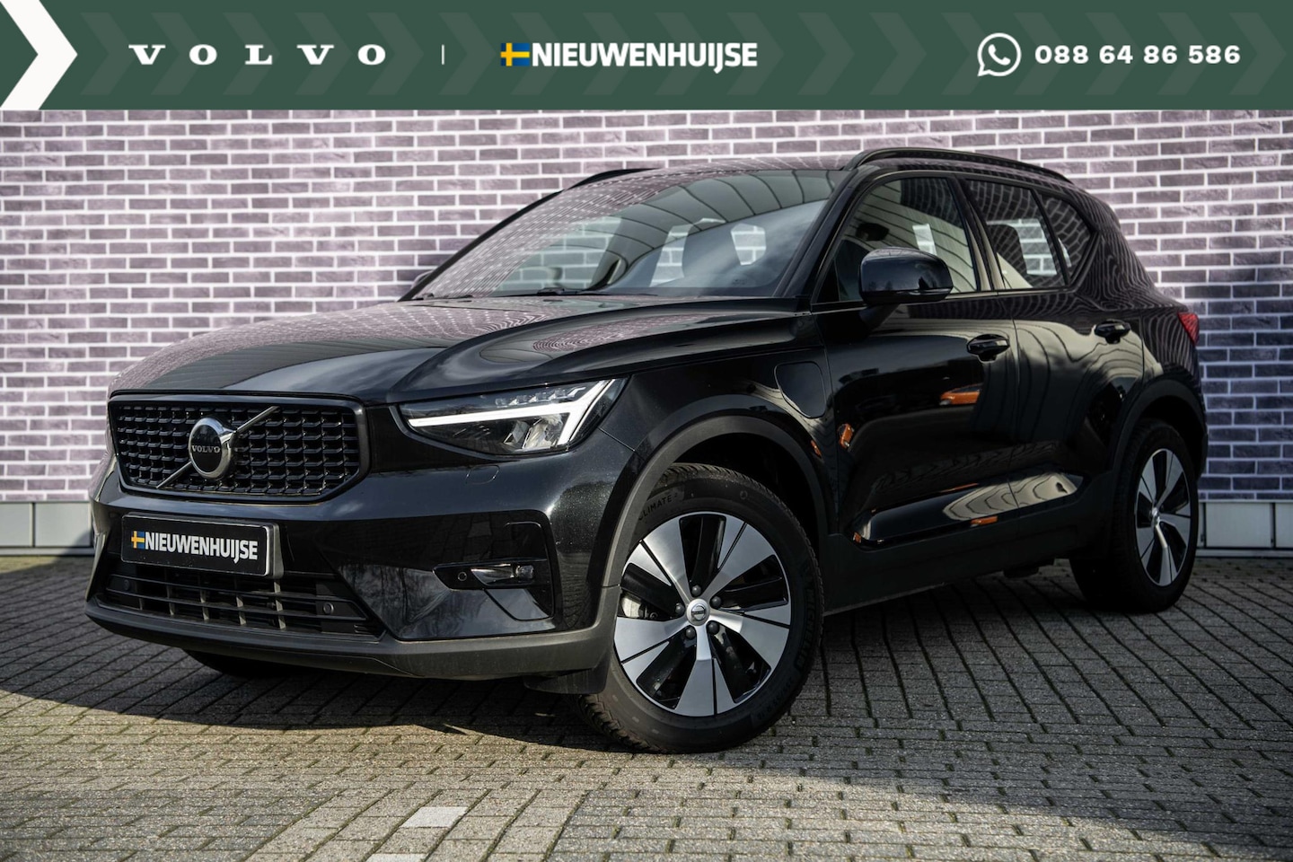 Volvo XC40 - 1.5 T5 Plug-in hybrid Plus Dark Trekhaak | Navi | Camera | Electr.bed.Stoel | Keyless | St - AutoWereld.nl