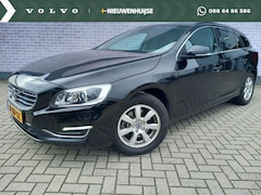 Volvo V60 - 1.5 T3 Momentum Achteruitrijcamera | Stoelverwarming | Verwarmbare voorruit | Getint Glas