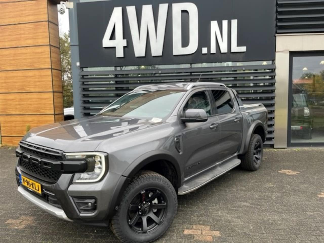 Ford Ranger - 2.0 BI TURBO AUT 5 PERS MULTI CARGO VAN RAPTOR LOOK € 56.900 EXCL BTW Auto in nieuwstaat - AutoWereld.nl