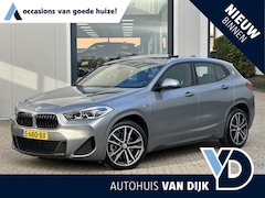 BMW X2 - xDrive25e Business Edition Plus | NL-Auto/M-Sport/Carplay/Navi/Leder/Pano-Dak/19-inch/Spor