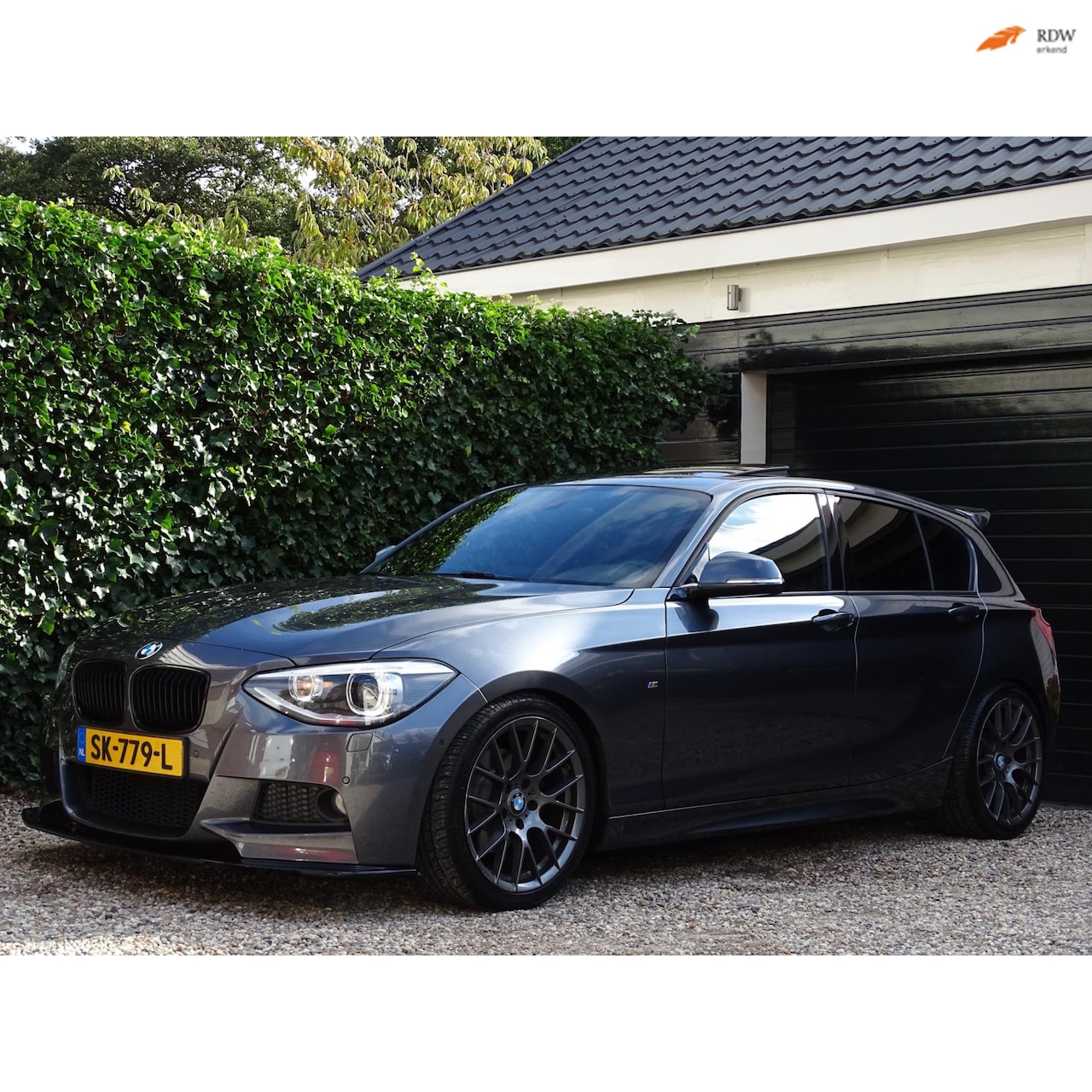 BMW 1-serie - 120d High Executive |M- pakket | Automaat | Schuif- kanteldak | Xenon - AutoWereld.nl