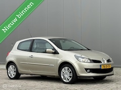 Renault Clio - 1.6 16V Initiale - nieuwe APK - Beurt gehad
