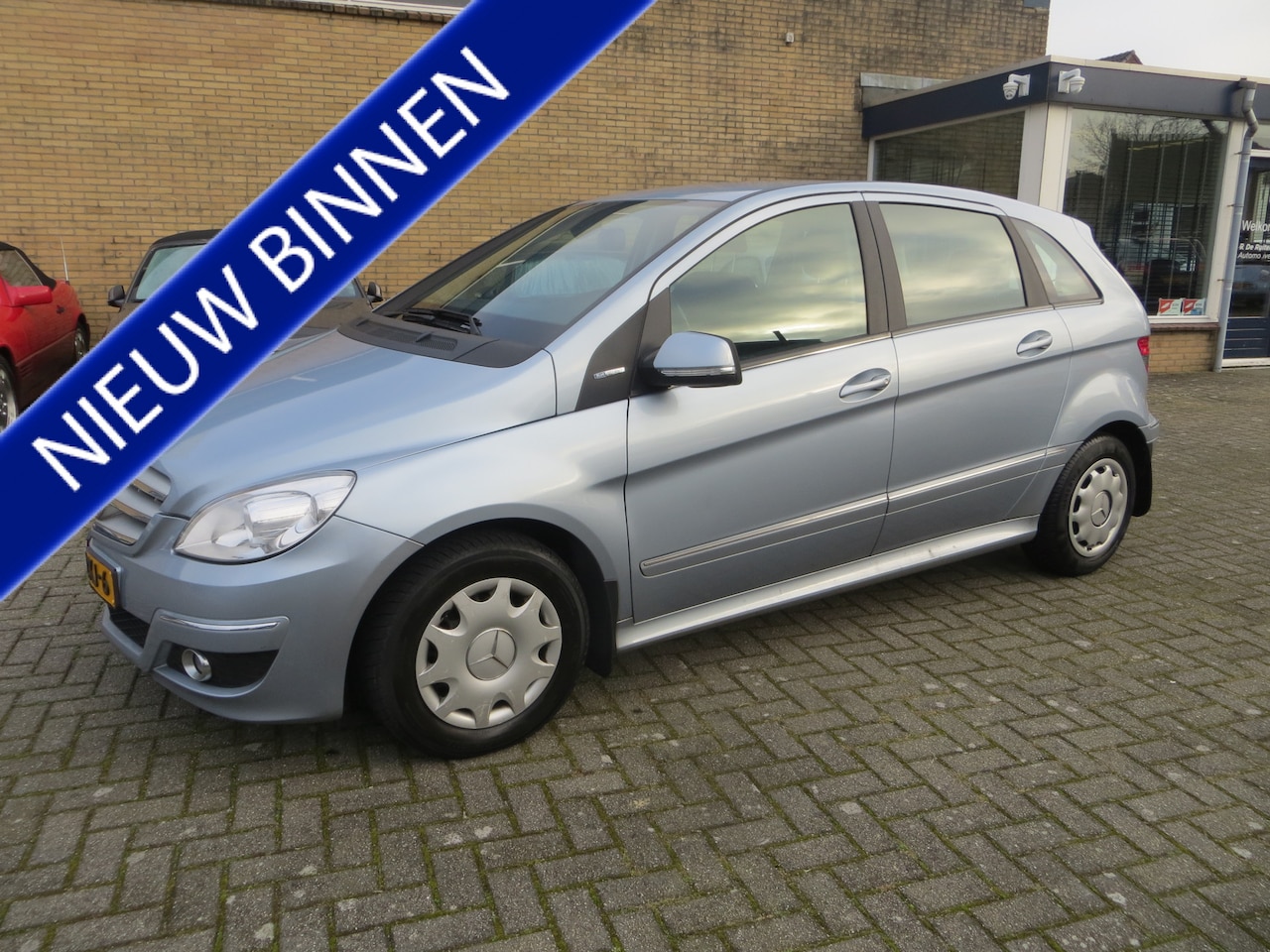 Mercedes-Benz B-klasse - 180 BlueEFFICIENCY NWE DISTRIBUTIE-AICO-CRUISE GARANTIE! - AutoWereld.nl