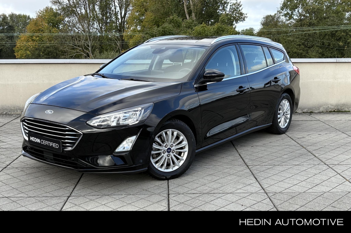 Ford Focus Wagon - 1.0 EcoBoost Titanium Business Automaat - AutoWereld.nl