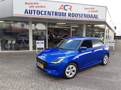 Suzuki Swift - 1.2 Select Smart Hybrid AUTOMAAT nieuwprijs 27.988 euro