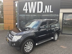Mitsubishi Pajero - 3.2 DI-D AUT - INSTYLE 5 PERS/ LEDER/ NAVI/ CLIMA/ CRUISE € 7.945 MARGE EXPORT PRICE ONLY