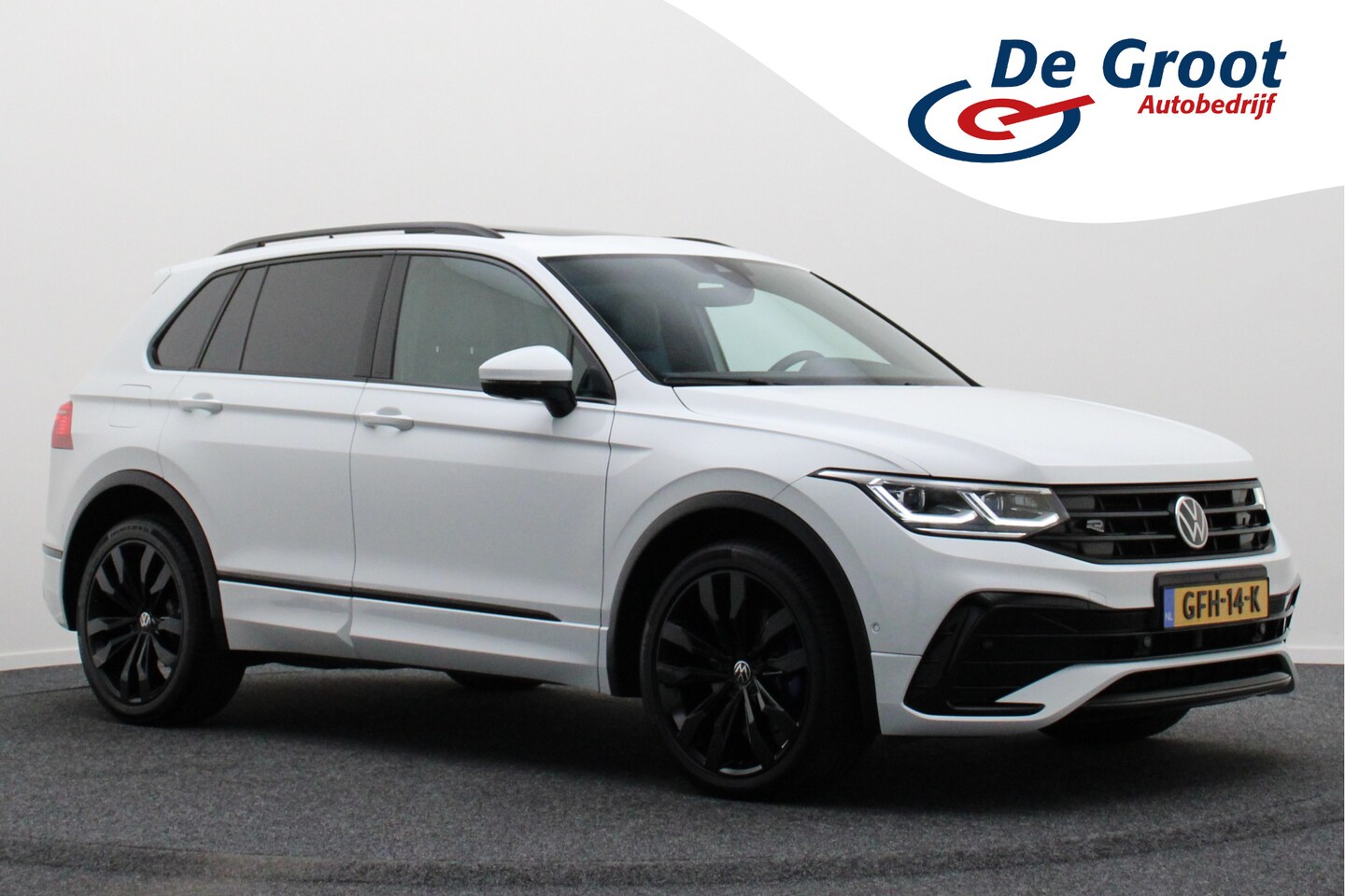 Volkswagen Tiguan - 1.4 TSI eHybrid R-Line Business 1.4 TSI eHybrid R-Line Business+ - AutoWereld.nl