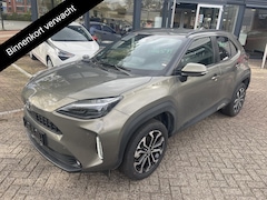 Toyota Yaris Cross - 1.5 Hybrid 115 Dynamic | Stuur-/Stoelverwarming | Dodehoek detectie | Parkeersensoren | Na