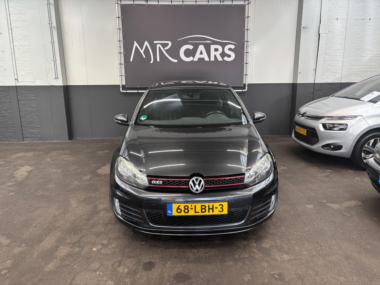 Volkswagen Golf - 2.0 GTI navi/clima - AutoWereld.nl