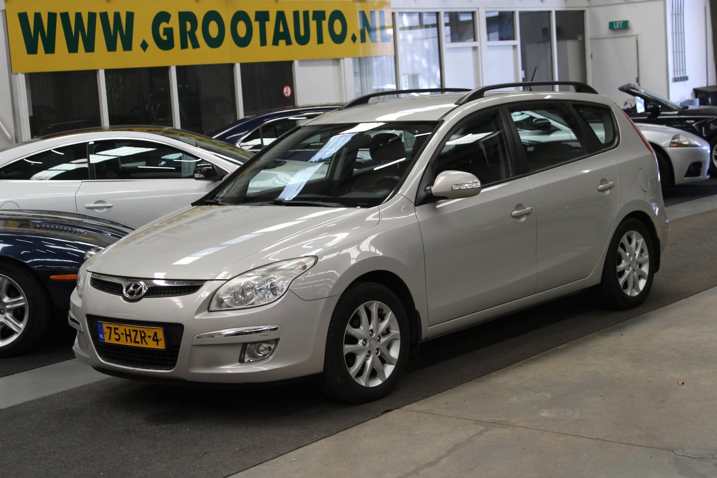 Hyundai i30 CW - 2.0i Style Airco, Cruise Control, Trekhaak, Stuurbekrachtiging - AutoWereld.nl