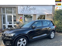 Volvo XC40 - 1.5 T2 Momentum Pro