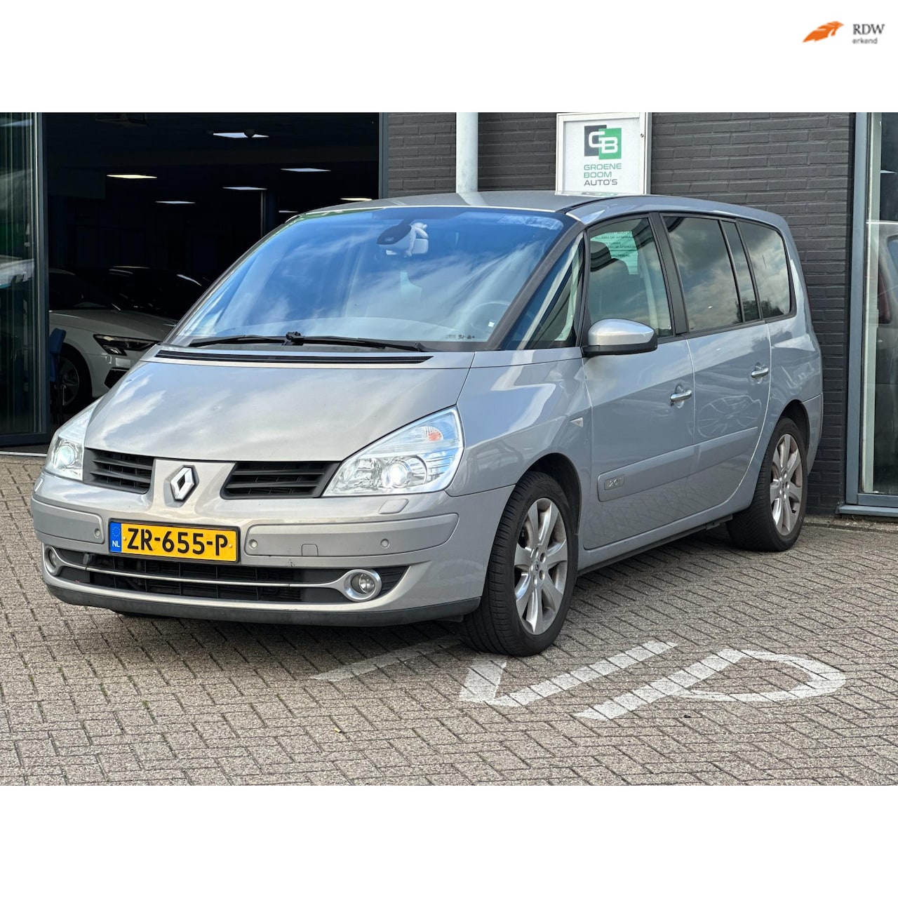 Renault Grand Espace - 2.0T Expression/7-PERS/AIRCO/TREKHAAK/AUTOMAAT!! - AutoWereld.nl