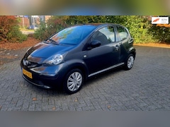 Toyota Aygo - 1.0-12V