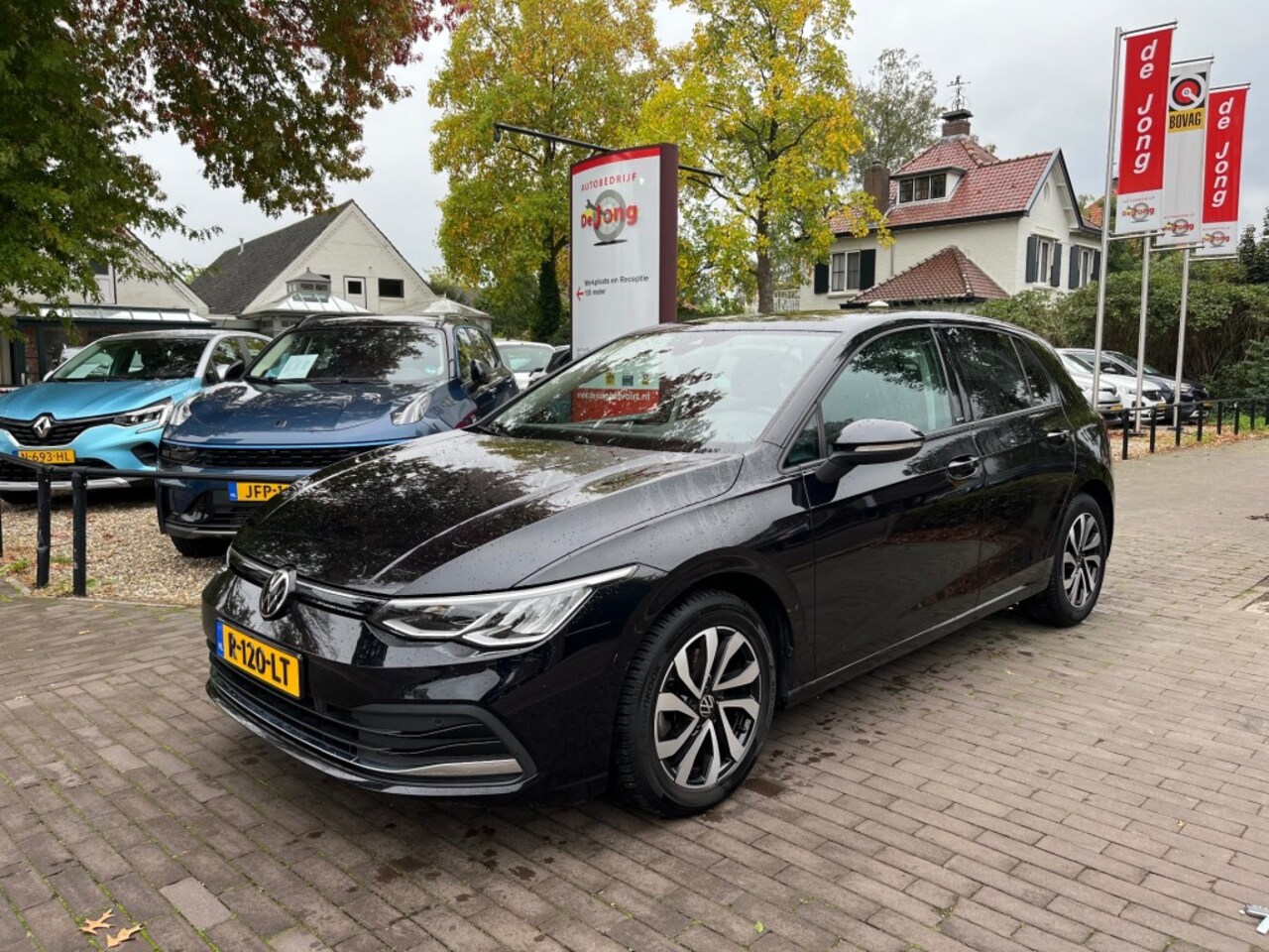 Volkswagen Golf - 1.5 TSI 150PK ACTIVE / CARPLAY / STOEL+STUUR VERWARMING - AutoWereld.nl