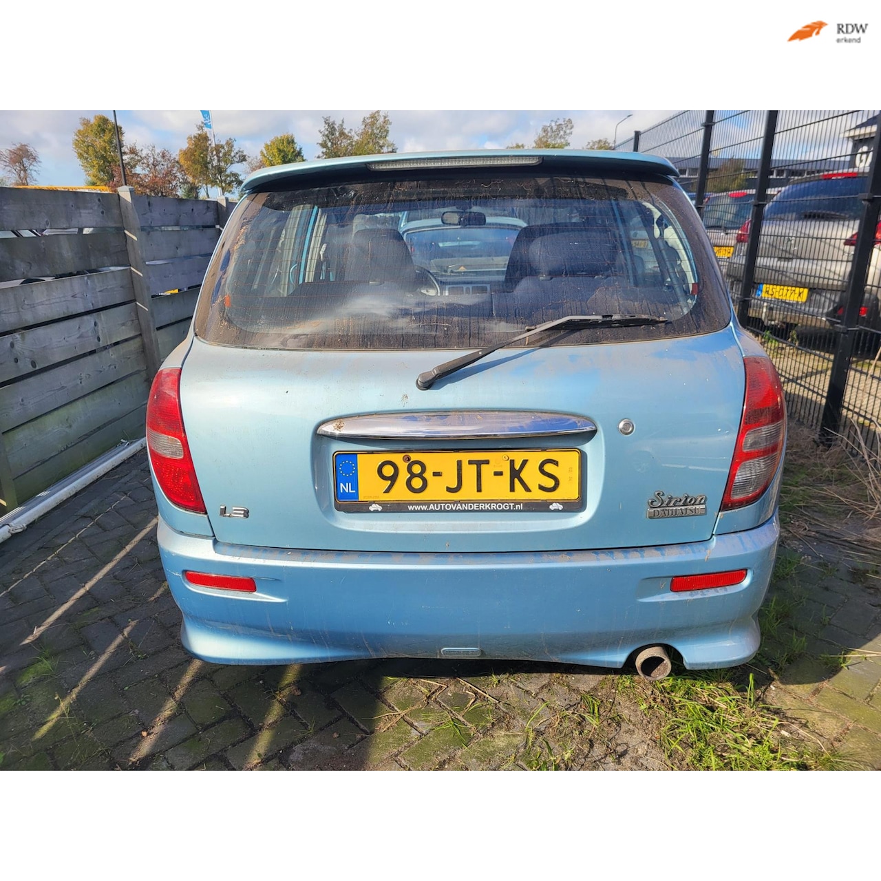 Daihatsu Sirion - 1.3-16V VTR 1.3-16V VTR 5 drs - AutoWereld.nl