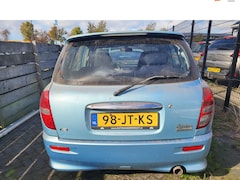 Daihatsu Sirion - 1.3-16V VTR 5 drs