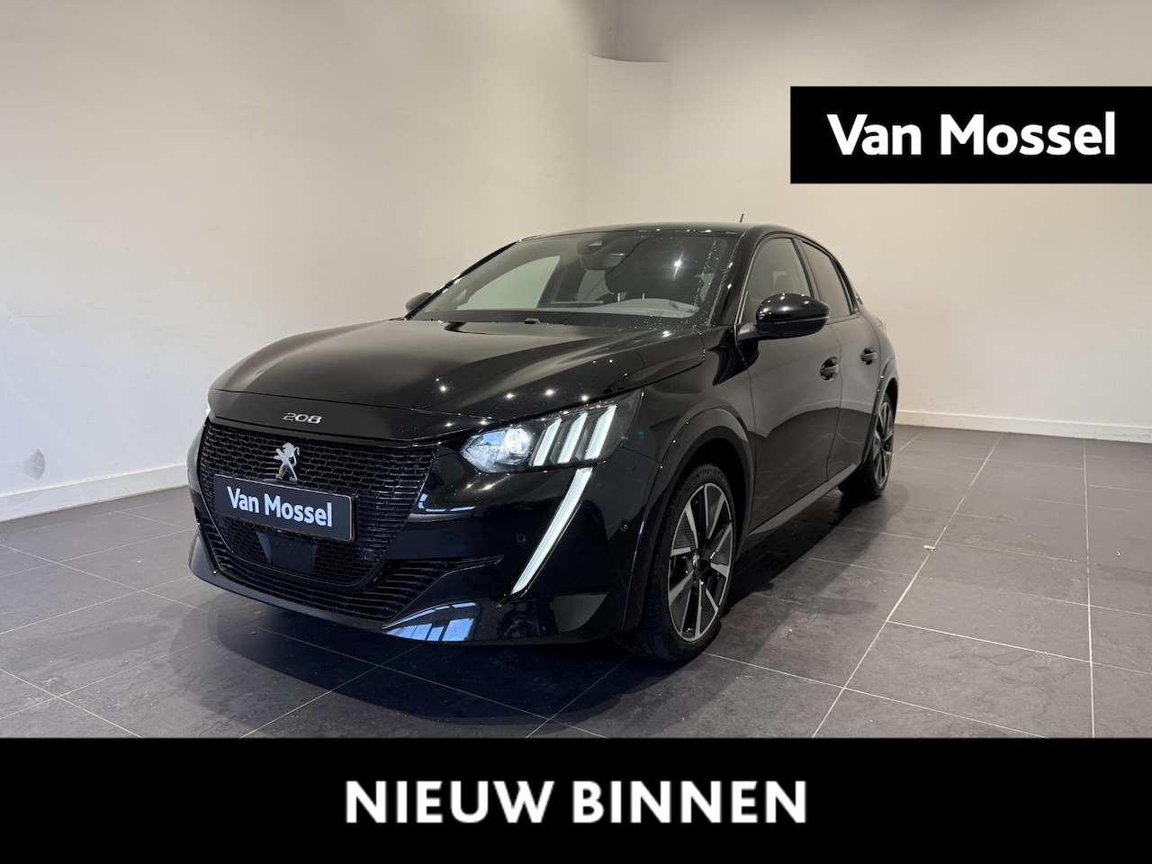 Peugeot e-208 - EV GT Pack 50 kWh l Navigatie l Apple carplay & Android auto l Camera - AutoWereld.nl