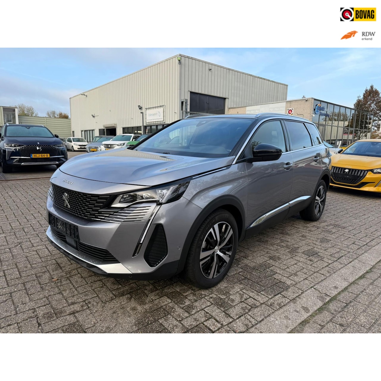 Peugeot 5008 - 1.2 PureTech GT-Line 1.2 PureTech GT Line, 7 Persoons, 12 mnd garantie, Automaat - AutoWereld.nl