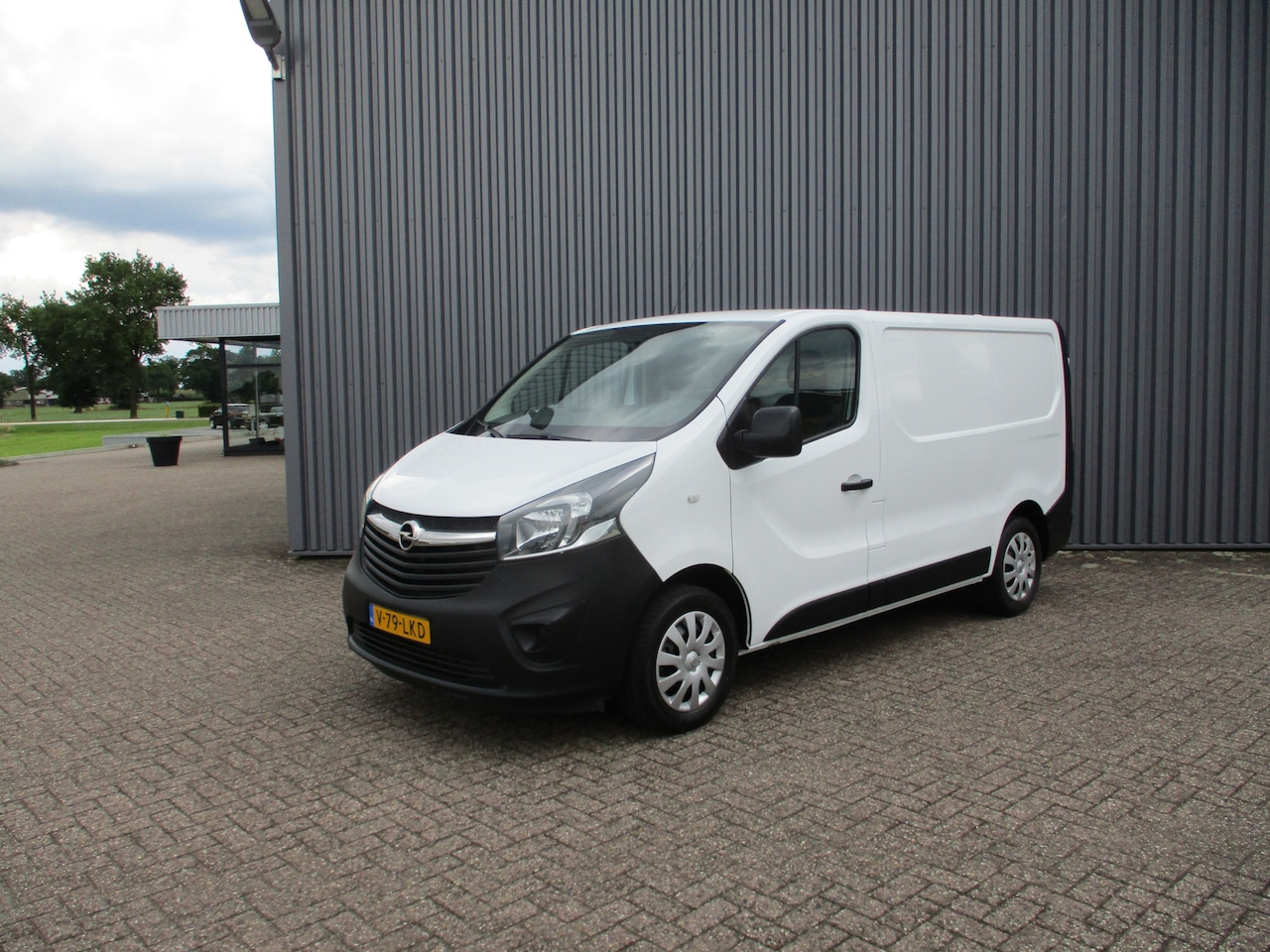 Opel Vivaro - 1.6 CDTI 125 PK L1 Edition Airco Cruis - AutoWereld.nl