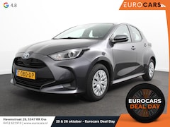 Toyota Yaris - 1.5 Hybrid Comfort Aut Carplay Automatische Airco Safety Sense Adaptieve lampen Verkeerbor