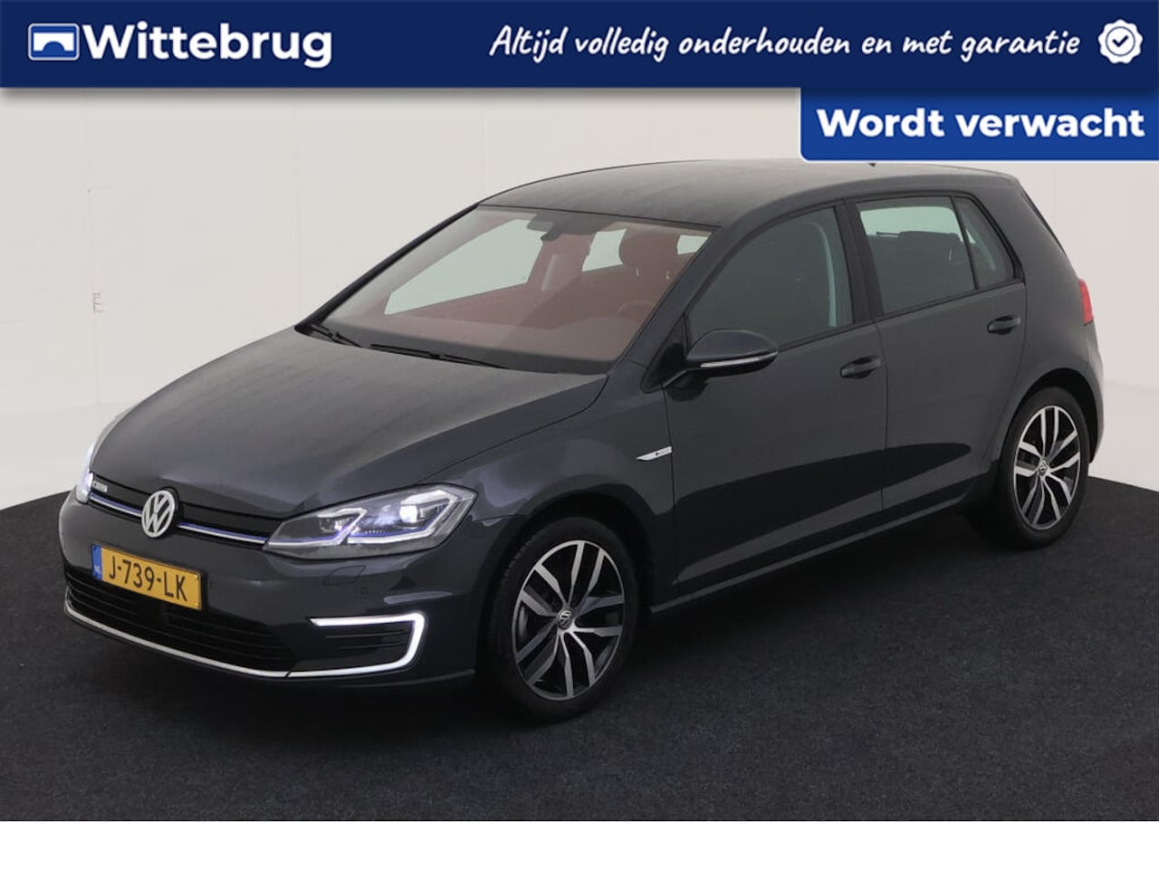 Volkswagen e-Golf - E-DITION / Navigatie / Warmtepomp / LM 17 inch / Parkeersensoren / LED / APP Connect - AutoWereld.nl