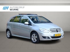 Mercedes-Benz B-klasse - 180 116pk CVT Business Class | Airco | Cruise | Leder | Panoramadak | Stoelverwarming | PD