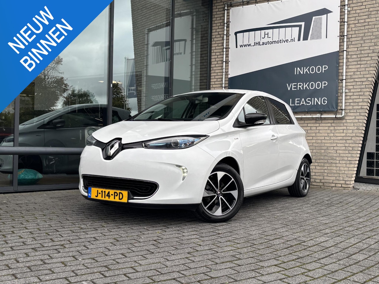 Renault Zoe - R110 Iconic 41 kWh KOOPACCU*ECC*CAMERA*NAVI* - AutoWereld.nl