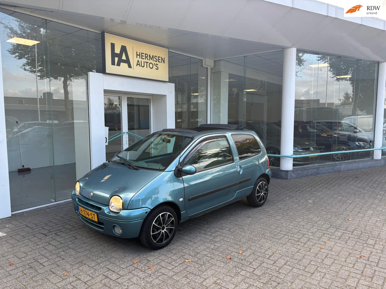 Renault Twingo - 1.2 Authentique |APK|AIRCO Ijskoud| Elek. Ramen| - AutoWereld.nl