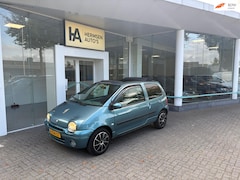 Renault Twingo - 1.2 Authentique |APK|AIRCO Ijskoud| Elek. Ramen|