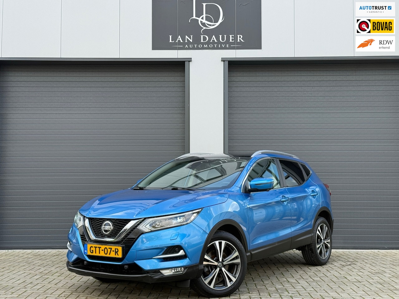 Nissan Qashqai - 1.3 DIG-T 2019 / 360 CAM / Automaat / Pano ! - AutoWereld.nl