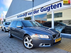 Volvo V70 - 2.0T R-Edition / NL-Auto / Leder / Trekhaak /