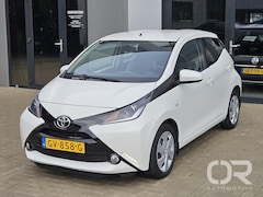 Toyota Aygo - 1.0 VVT-i x-play Automaat Cam NL-auto NAP