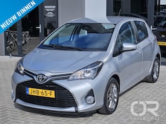 Toyota Yaris - 1.3 VVT-i Edition-S Camera Stoelvw LM15