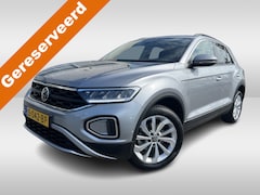 Volkswagen T-Roc - 1.0 TSI Life App-connect / Extra getint glas / 17"LM velgen / Airco / Cockpitt Pro