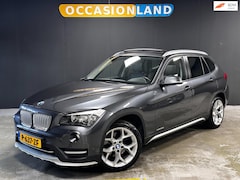 BMW X1 - SDrive20i High Executive|PANO|CAMERA|CRUISE|STOELV|NAVI|18INCH|