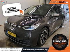 Volkswagen ID.3 - First Plus 58 kWh Navigatie Apple Carplay/Android Auto Camera Parkeersensoren Adaptive Cru