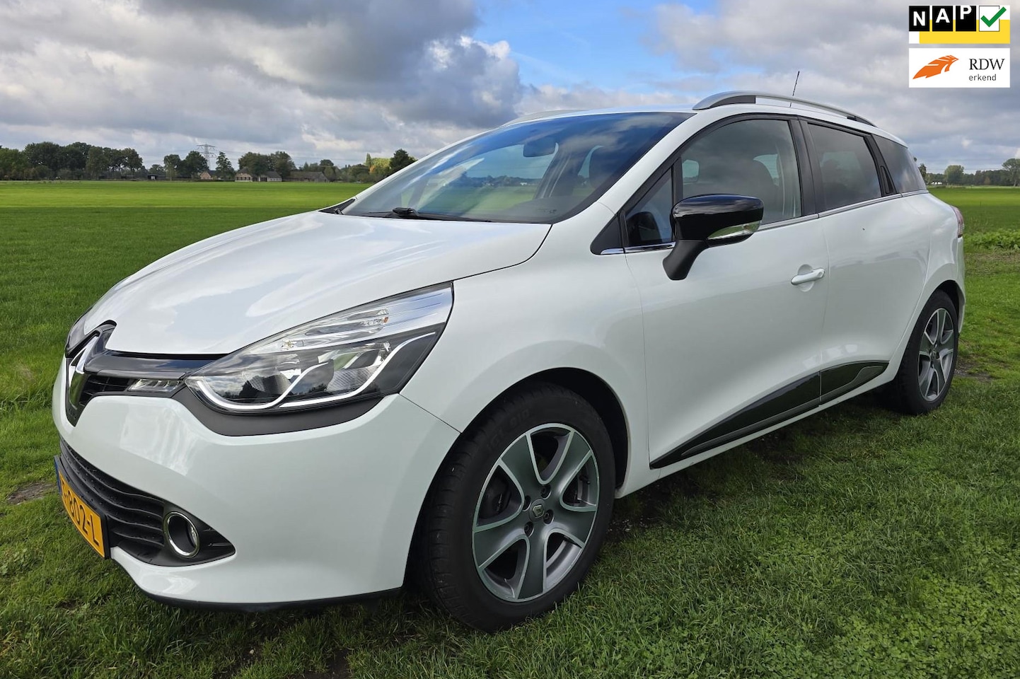 Renault Clio Estate - 0.9 TCe Night&Day|Airco|Bluetooth|NAP|5drs! - AutoWereld.nl